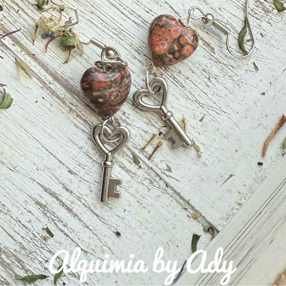Alquimia Heart and Key Earrings with Silver and Red Accents - Picture 1 of 1